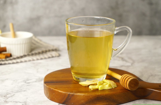 Honey water - benefits and homemade recipe
