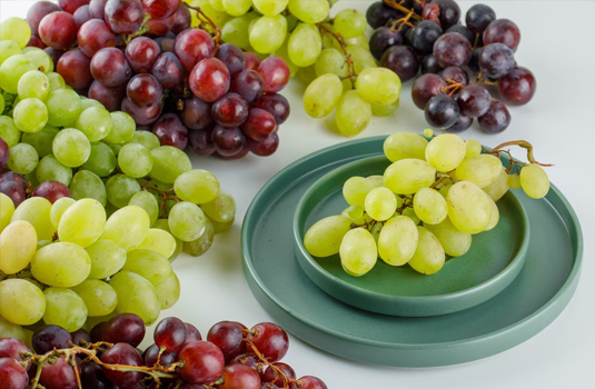 What are the health benefits of grapes?