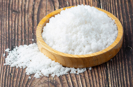 Can salt be used as a healing agent?