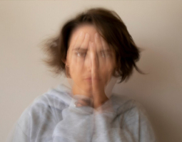 Кои билки помагат при тревожност и леки депресии?